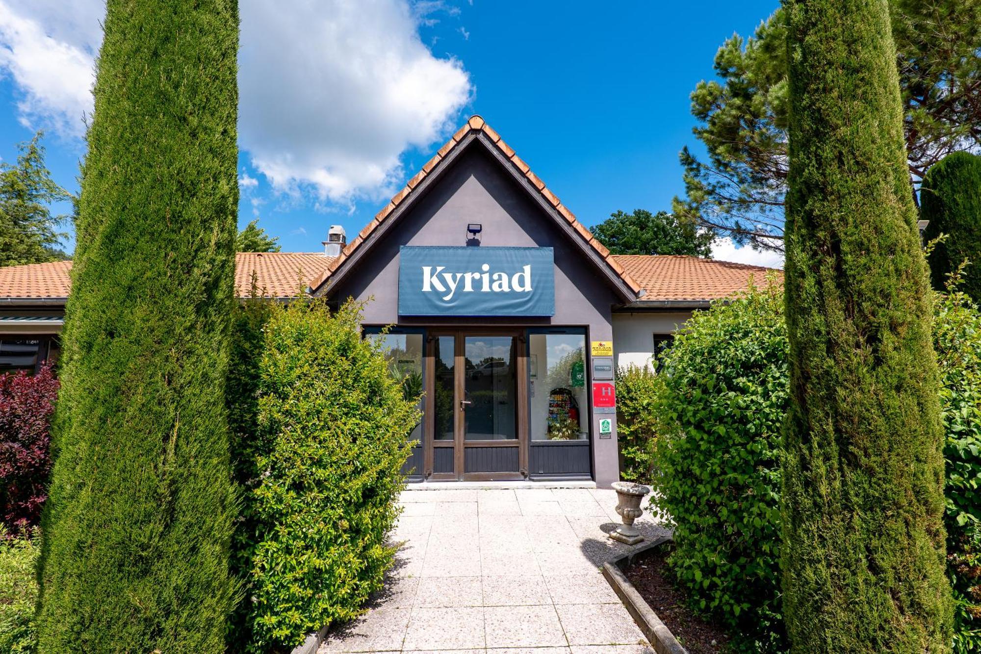 Kyriad Digne-Les-Bains Buitenkant foto